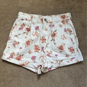 Floral high waisted shorts